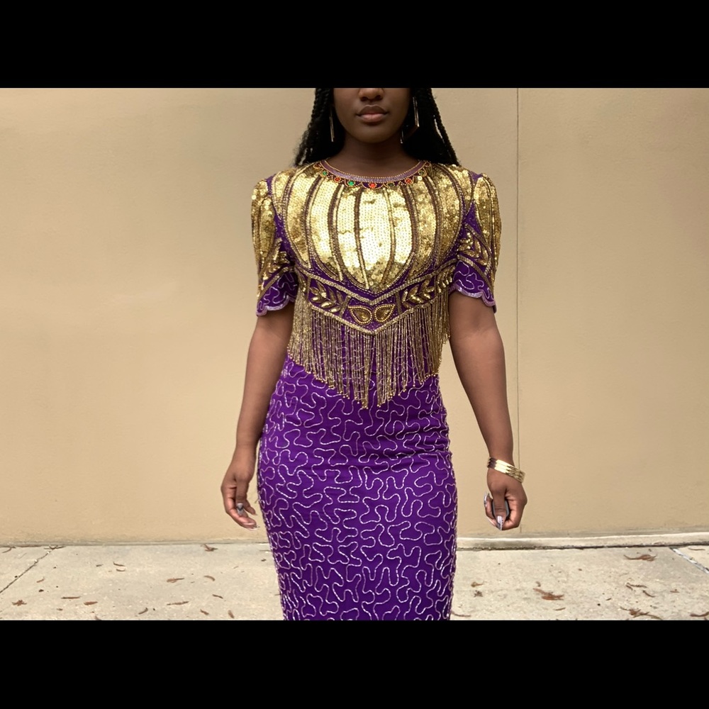 Shell: 100% Silk Lining: 100% Polyester - image 1